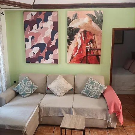 Casa Llanos アパート *